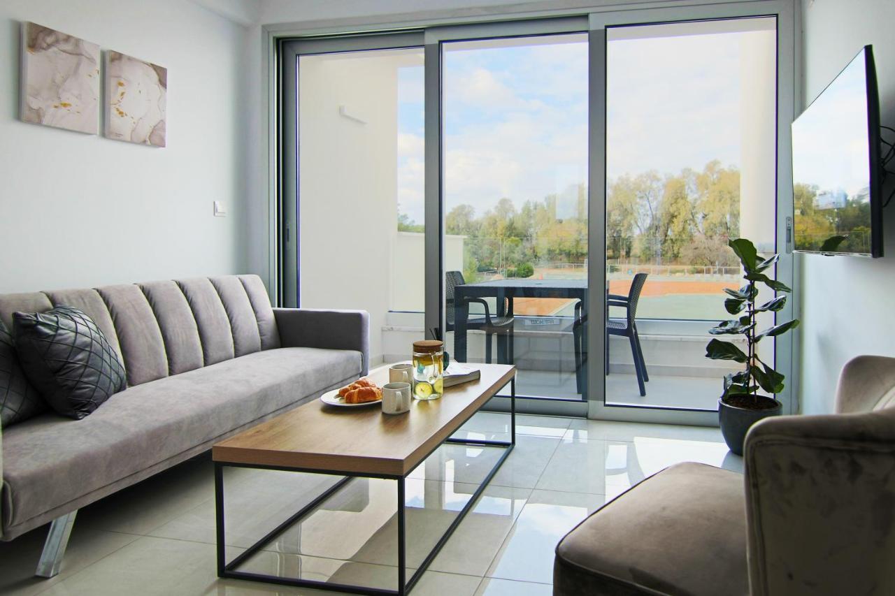Phaedrus Living - Seaside Executive Flat Harbour 204 Apartamento Pafos Exterior foto